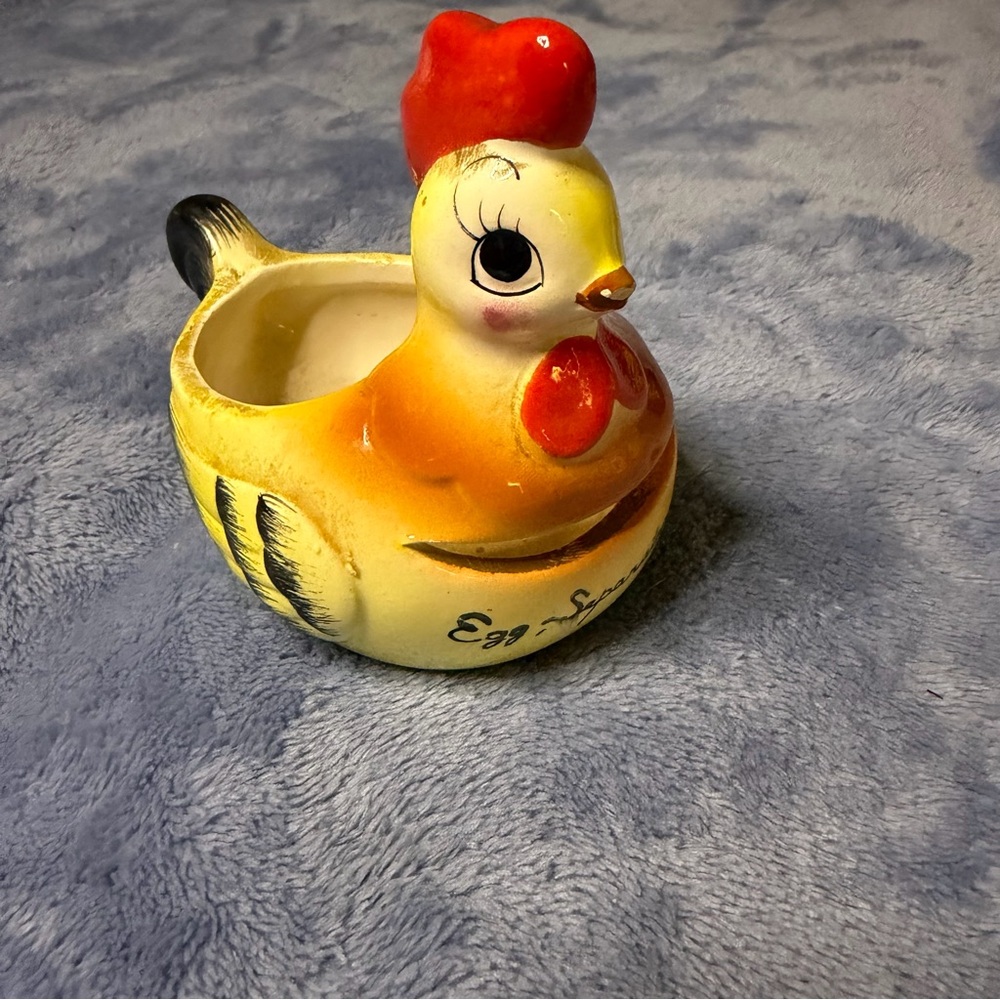 Vintage Ceramic Chicken Egg Separator - Yellow and Red